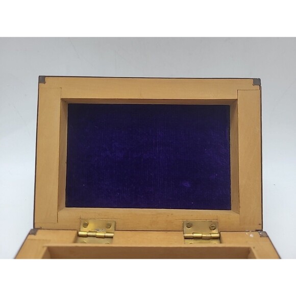 Trinket Box Elephant Tree Wooden Carved Inlaid 5" Box Trinket Box Lined - Picture 10 of 11